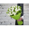 Букет Белых Тюльпанов в упаковке
