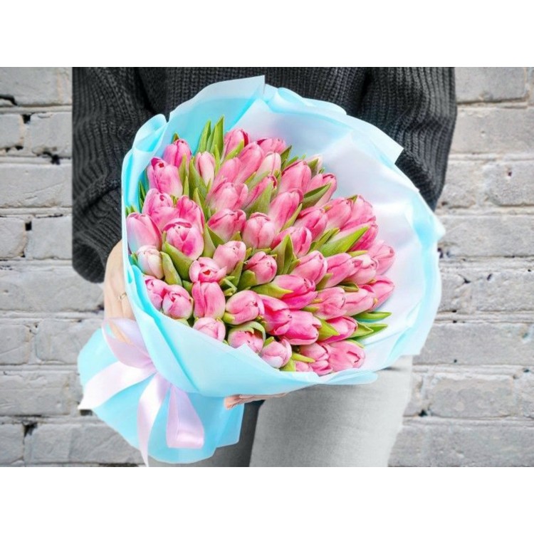 Розовые Тюльпана в Упаковке
