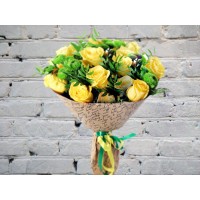 Букет с Желтыми Розами в оформлении
