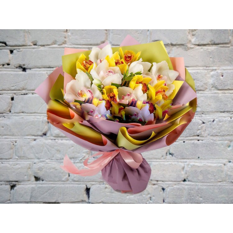 Букет с Орхидеями Цимбидиум
