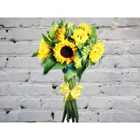 Bouquet with sunflowers
