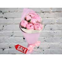 Букет из Розовых Пионов в Розовой Упаковке
