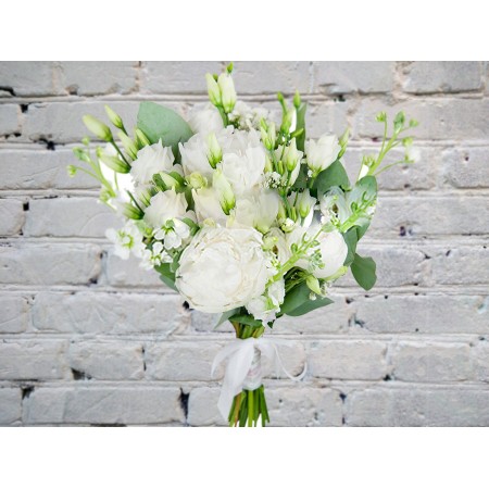 Sale Bouquet with White Peonies and Mattiola