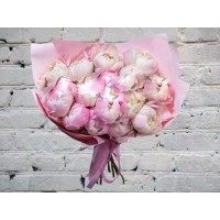Пионы в Розовой Матовой Упаковке
