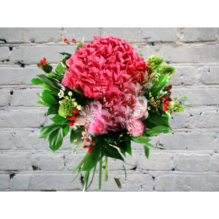 Букет с Пионами и Гортензией
