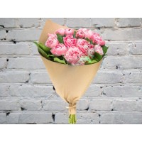 Букет из 15 розовых пионов
