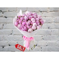 Букет Розовых Пионов в Матовой Белой упаковке
