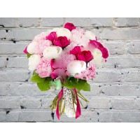Букет из 25 пионов микс
