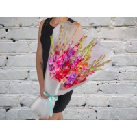 Bouquet of Gladioli Mix in Matte packaging
Bouquet of Gladioli Mix in Matte packaging