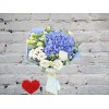 Bouquet with Hydrangea and Cotton
Bouquet with Hydrangea and Cotton