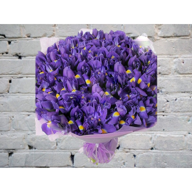 Букет с ирисами синими
