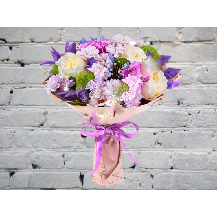 Букет с Пионовидной Розой и Агапантусом
