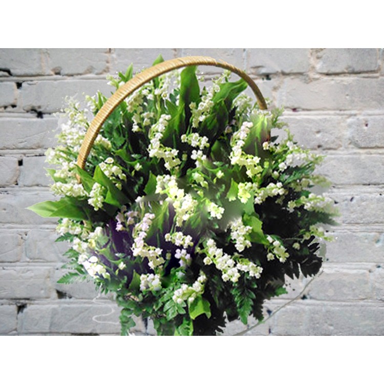 Корзина ландышей
