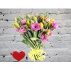 Букет с Розовыми Эустомами и Тюльпанами
