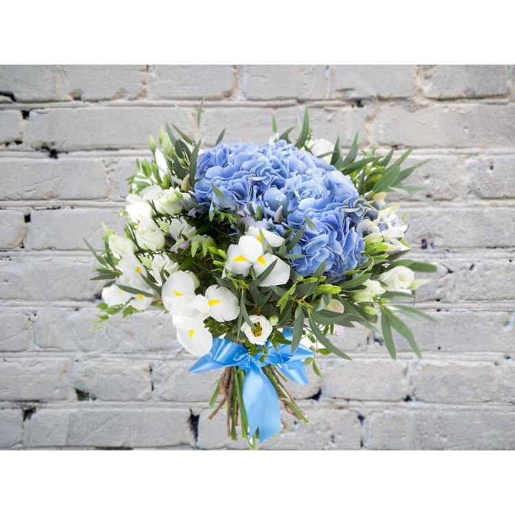 Sale Hydrangea with White Irises and Lisianthus
