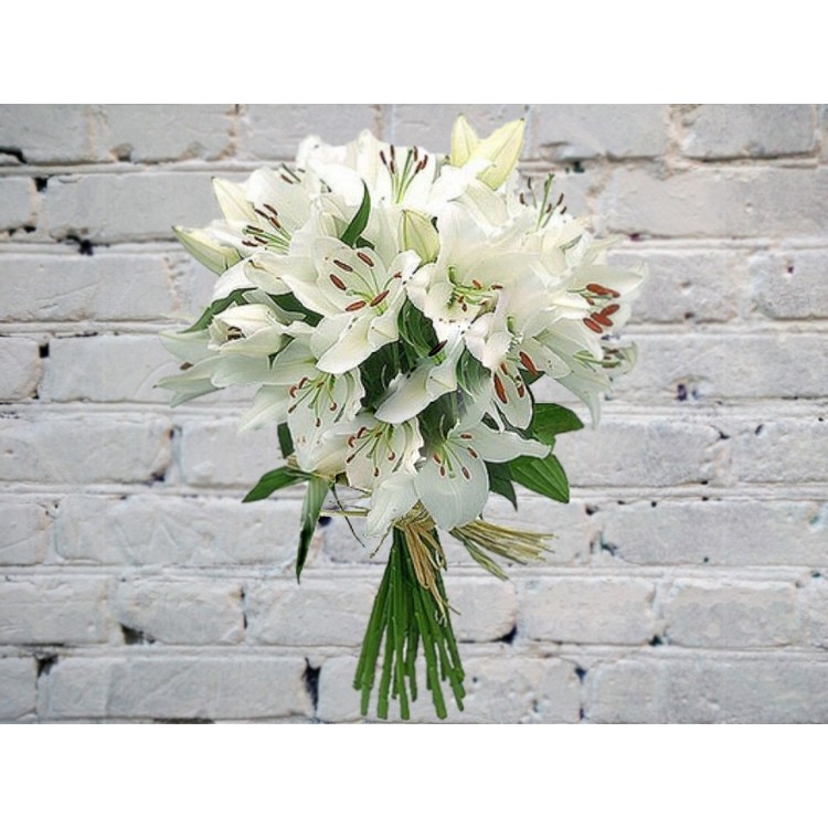 Sale Bouquet of 11 lilies
