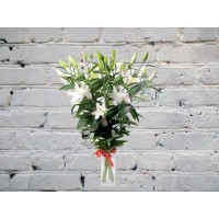 Bouquet of 9 white lilies
