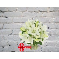 Lush bouquet of White Lilies
