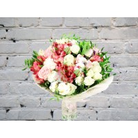 Bouquet with Roses with Alstroemeria
