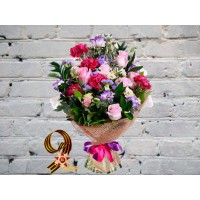 Букет Красочный с Гвоздиками и Яркими Цветами
