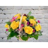 Basket of roses and carnations
