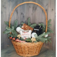 Корзина подарочная со сладостями и молотым кофе BUSHIDO
