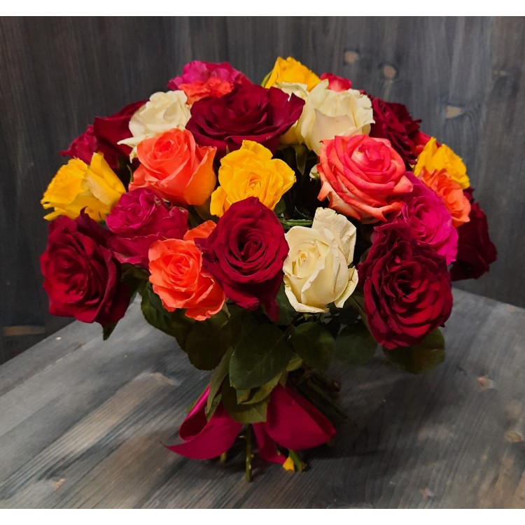 Букет 35 роз микс 40 см
