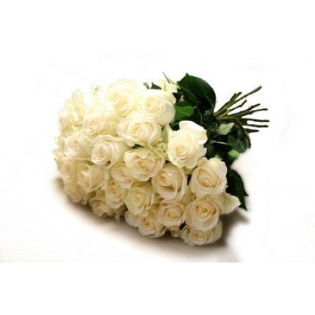 Купить букет 25 белых роз недорого с доставкой по СПб