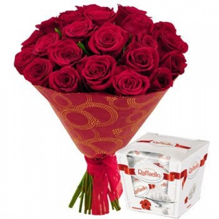 Купить букет 25 красных роз и Raffaello недорого
