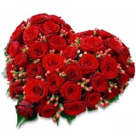 Купить сердце из роз с доставкой в СПб