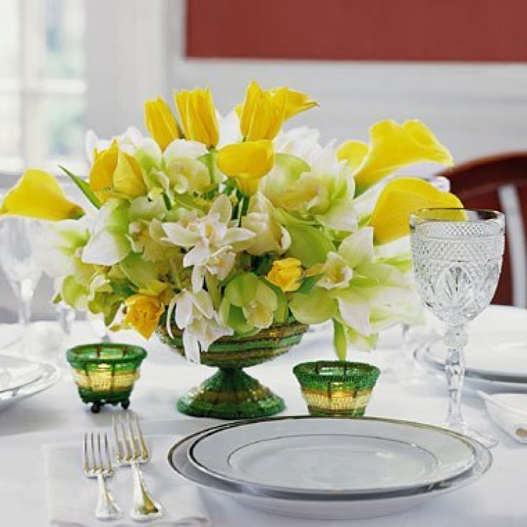 Составление цветов для праздничных столов