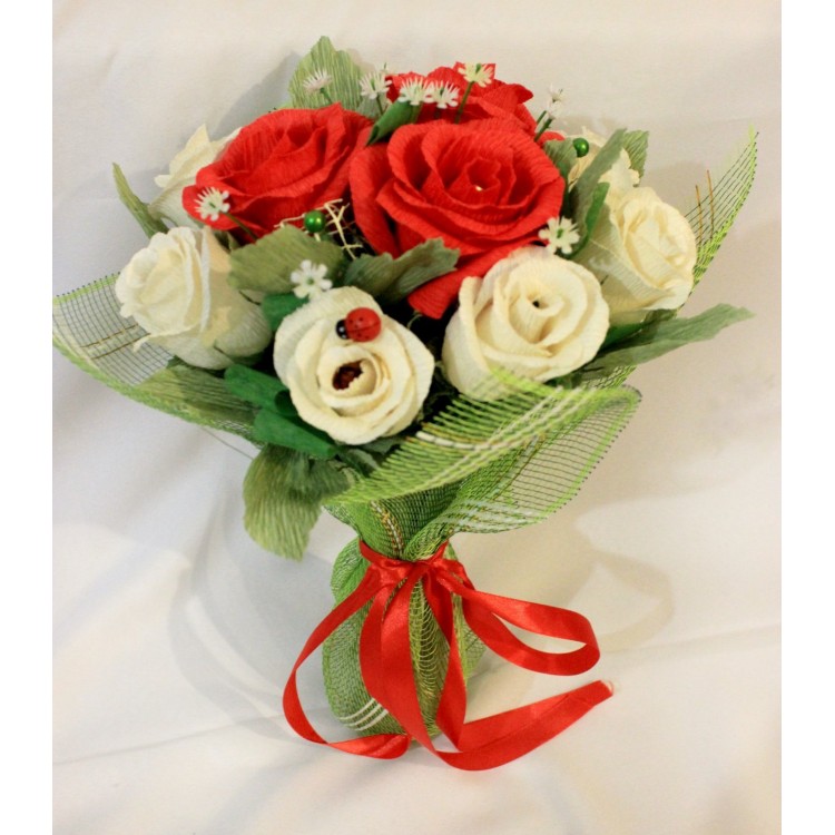 Drawing up bouquets for the girl's mother